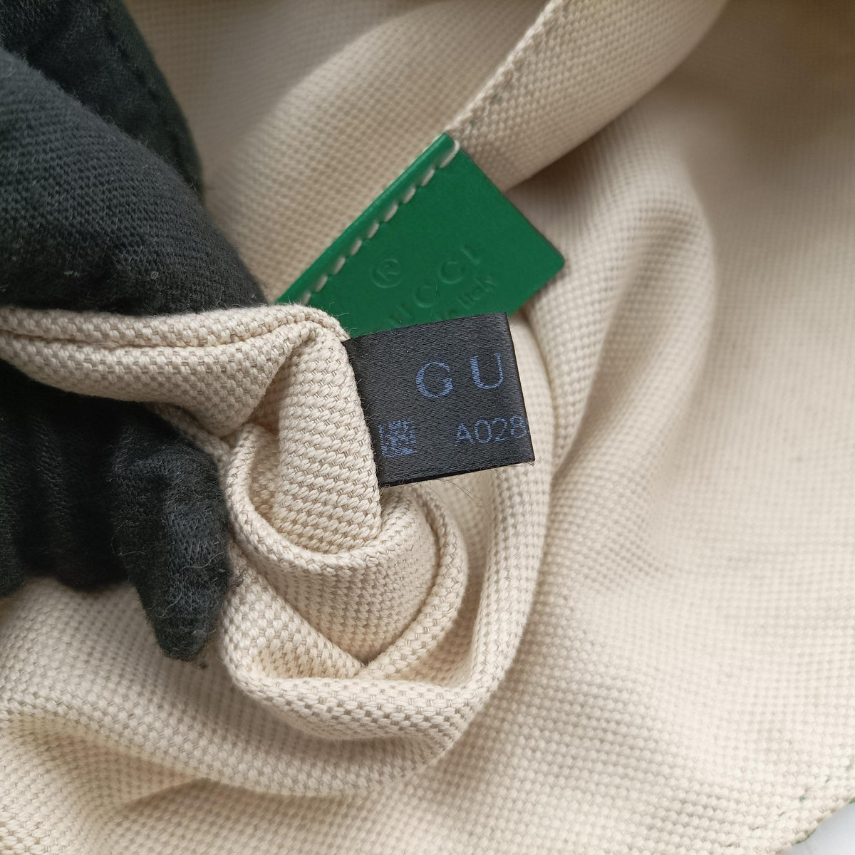 Secondhand Gucci GG Marmont Beige×Multicolour straw 574433 shoulderbag | stylenewstar