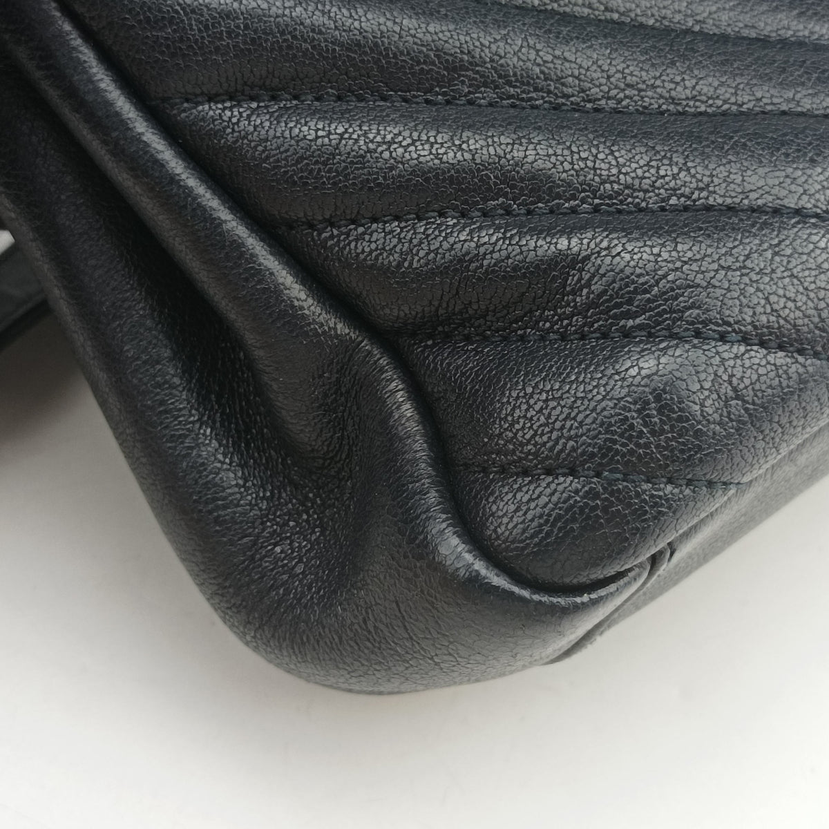 Pre-owned Yves Saint Laurent COLLEGE Navy Leather 428056 shoulderbag | stylenewstar