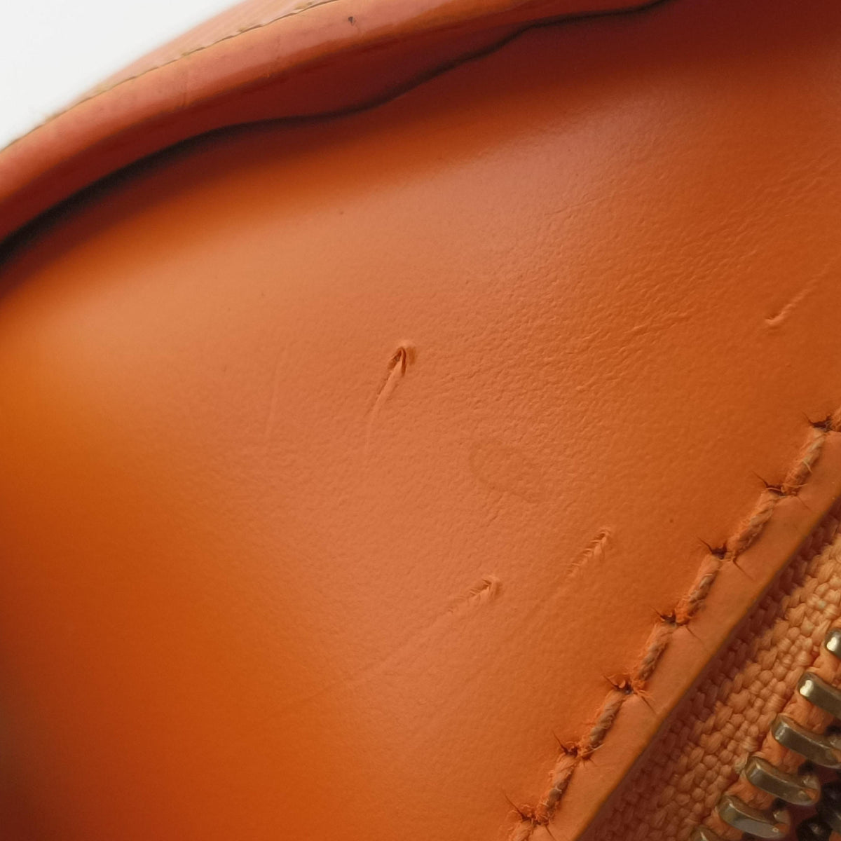 Pre-owned Louis Vuitton Soufflot Mandarin Epi M5222H shoulderbag | stylenewstar