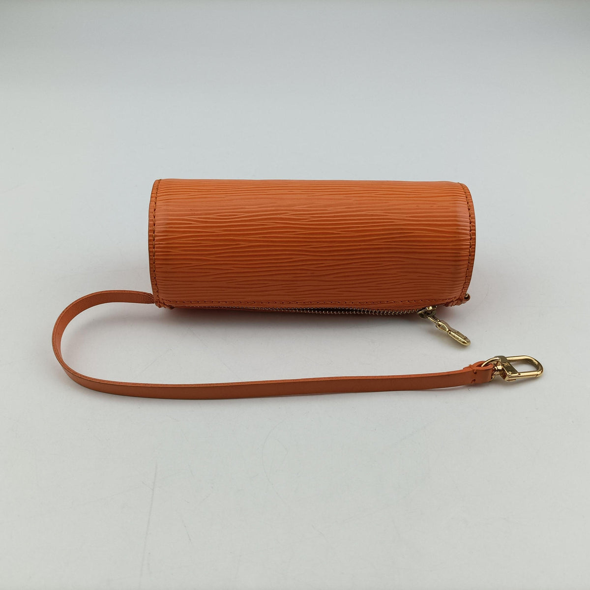 Pre-owned Louis Vuitton Soufflot Mandarin Epi M5222H shoulderbag | stylenewstar