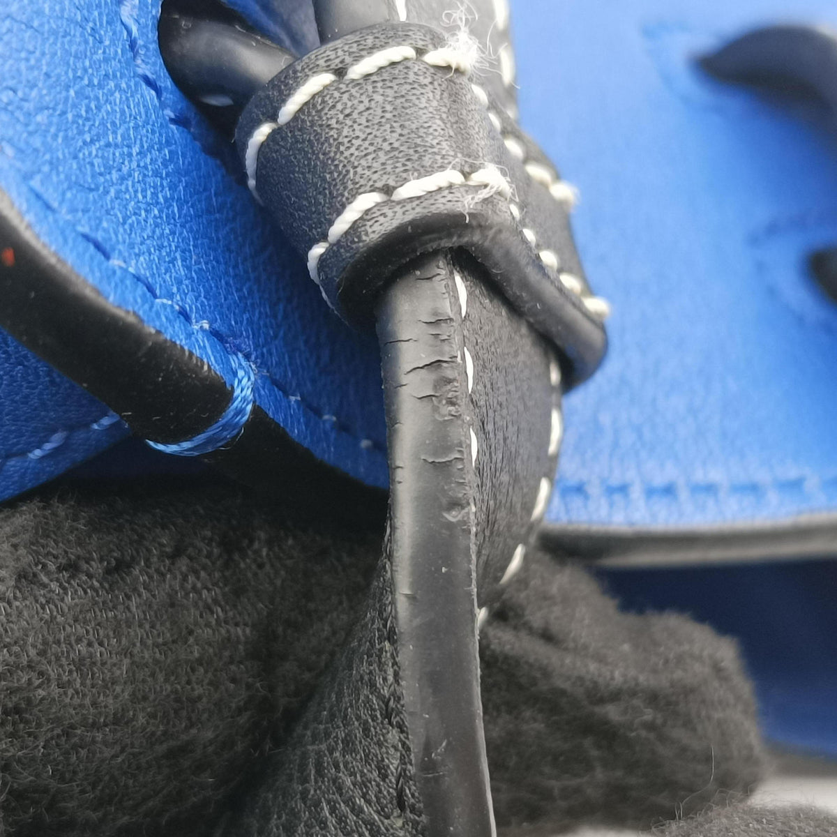 Secondhand Loewe Hammock Blue leather  shoulderbag | stylenewstar