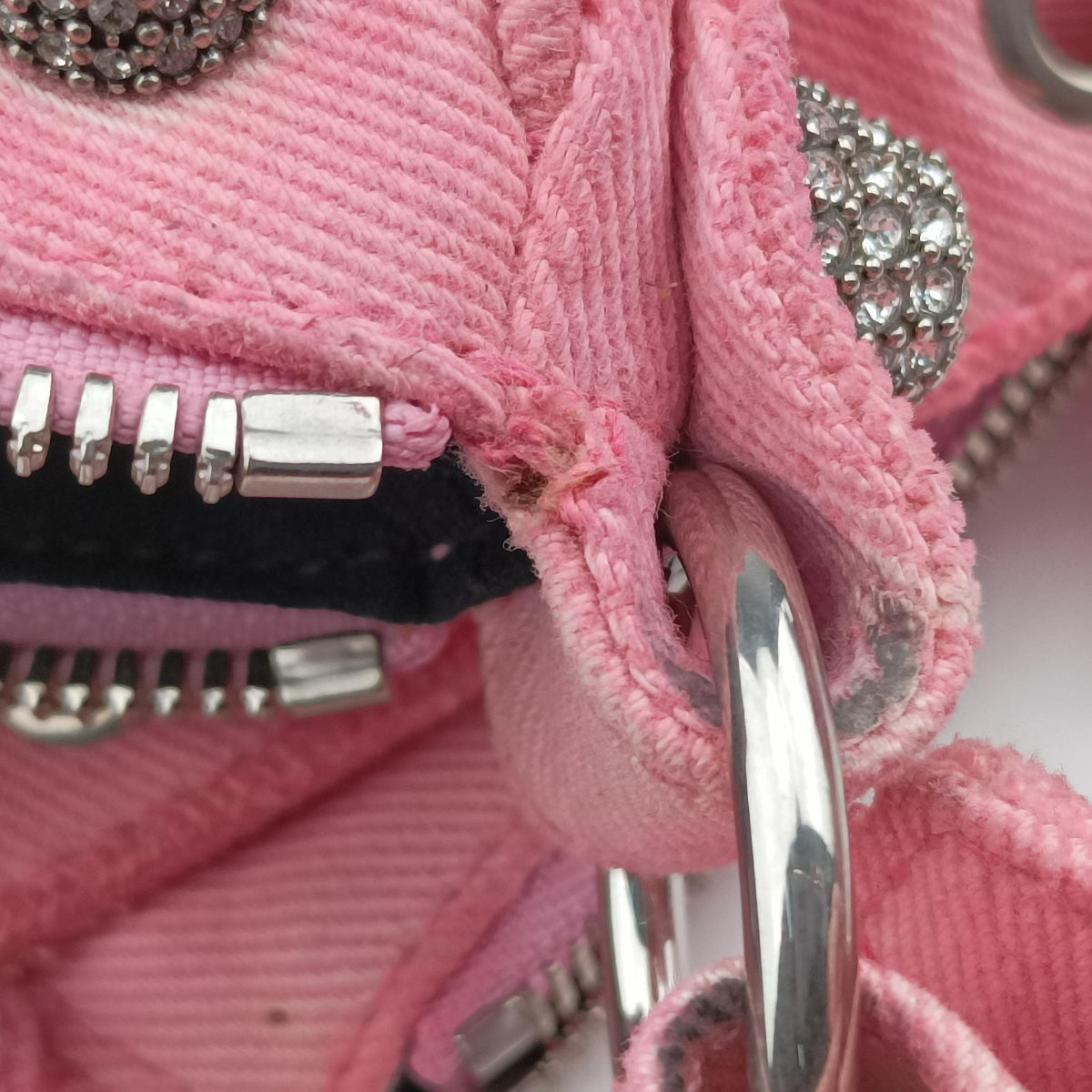 Pre-owned Balenciaga Le Cagole mini Pink cloth  shoulderbag | stylenewstar