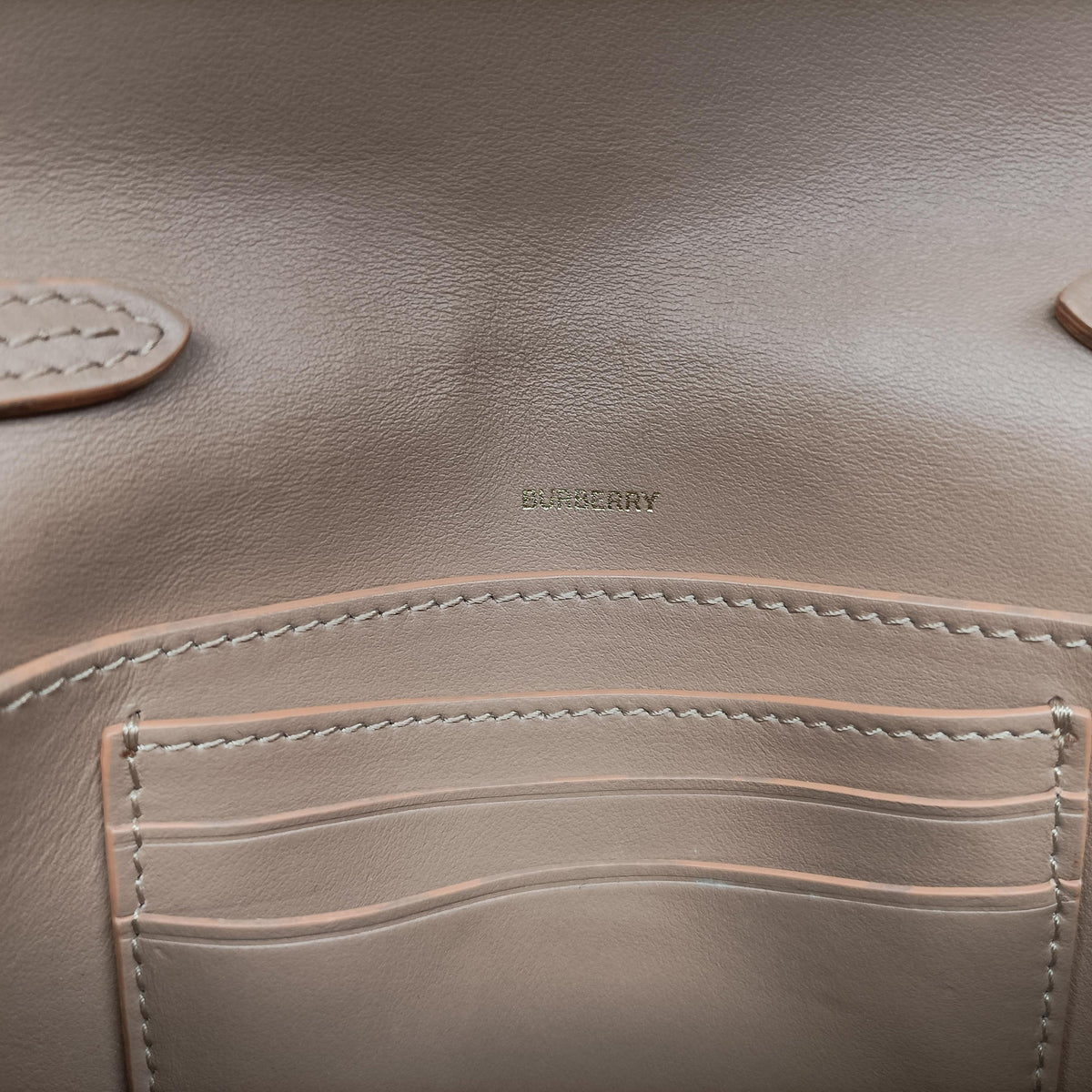 Secondhand Burberry Hackberry Black Leather  shoulderbag | stylenewstar