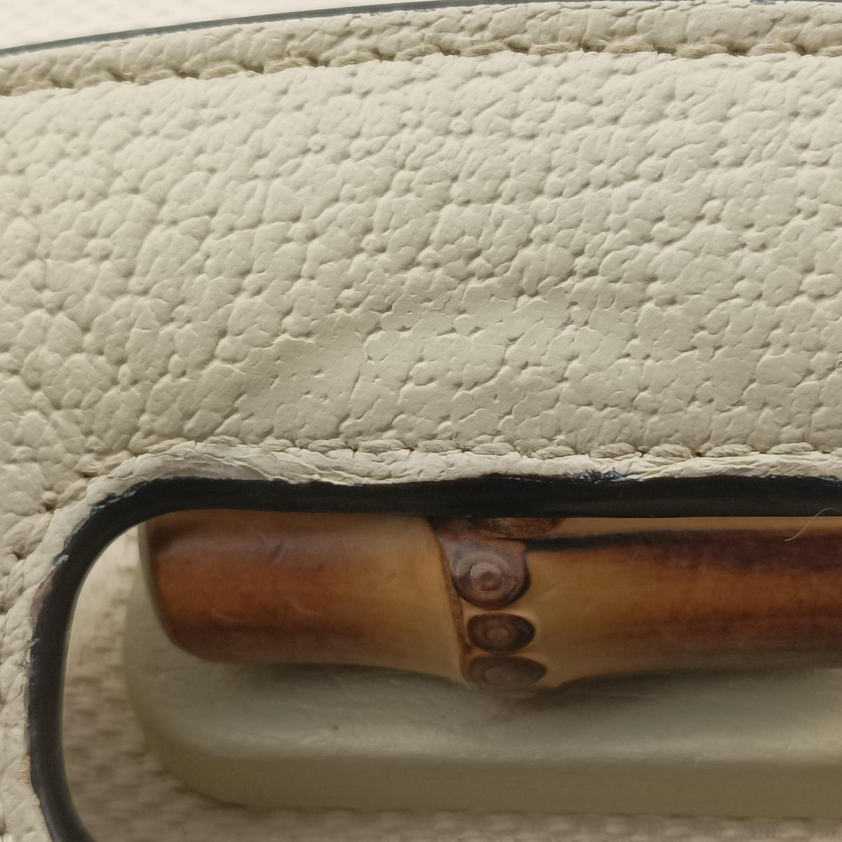 Vintage Gucci New Bamboo White canvas×leather 675797 shoulderbag | stylenewstar