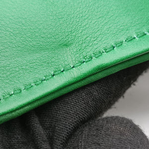 Pre-owned Gucci Nubuck Tigrette Chain Green suede 290684 shoulderbag | stylenewstar
