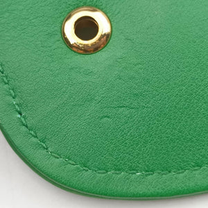 Pre-owned Gucci Nubuck Tigrette Chain Green suede 290684 shoulderbag | stylenewstar
