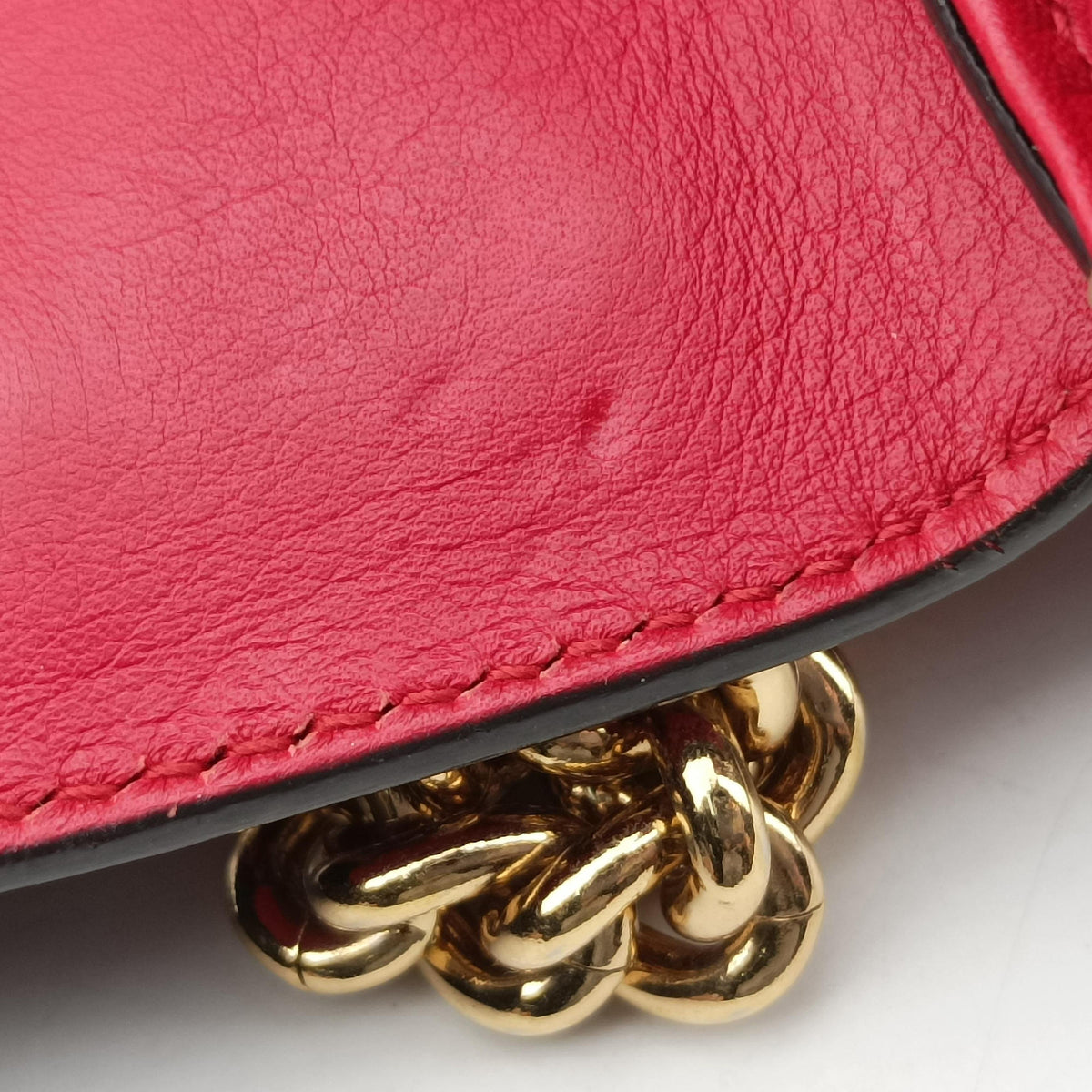Pre-owned Gucci Padlock Beige×red×pink PVC coated canvas×Leather 409487 shoulderbag | stylenewstar