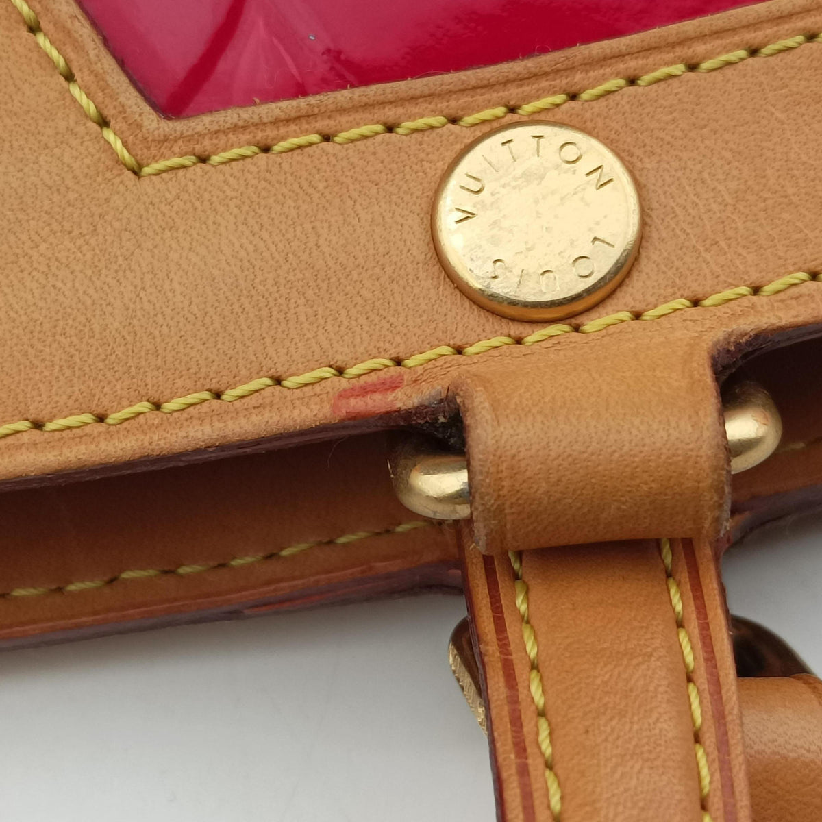 Pre-owned Louis Vuitton Brea MM ROSE INDIEN Vernis M91798 shoulderbag | stylenewstar