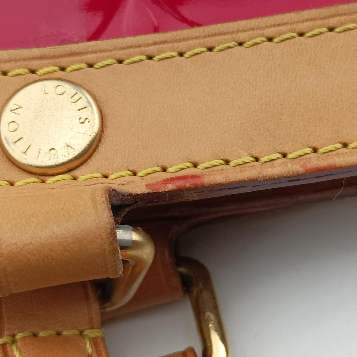 Pre-owned Louis Vuitton Brea MM ROSE INDIEN Vernis M91798 shoulderbag | stylenewstar