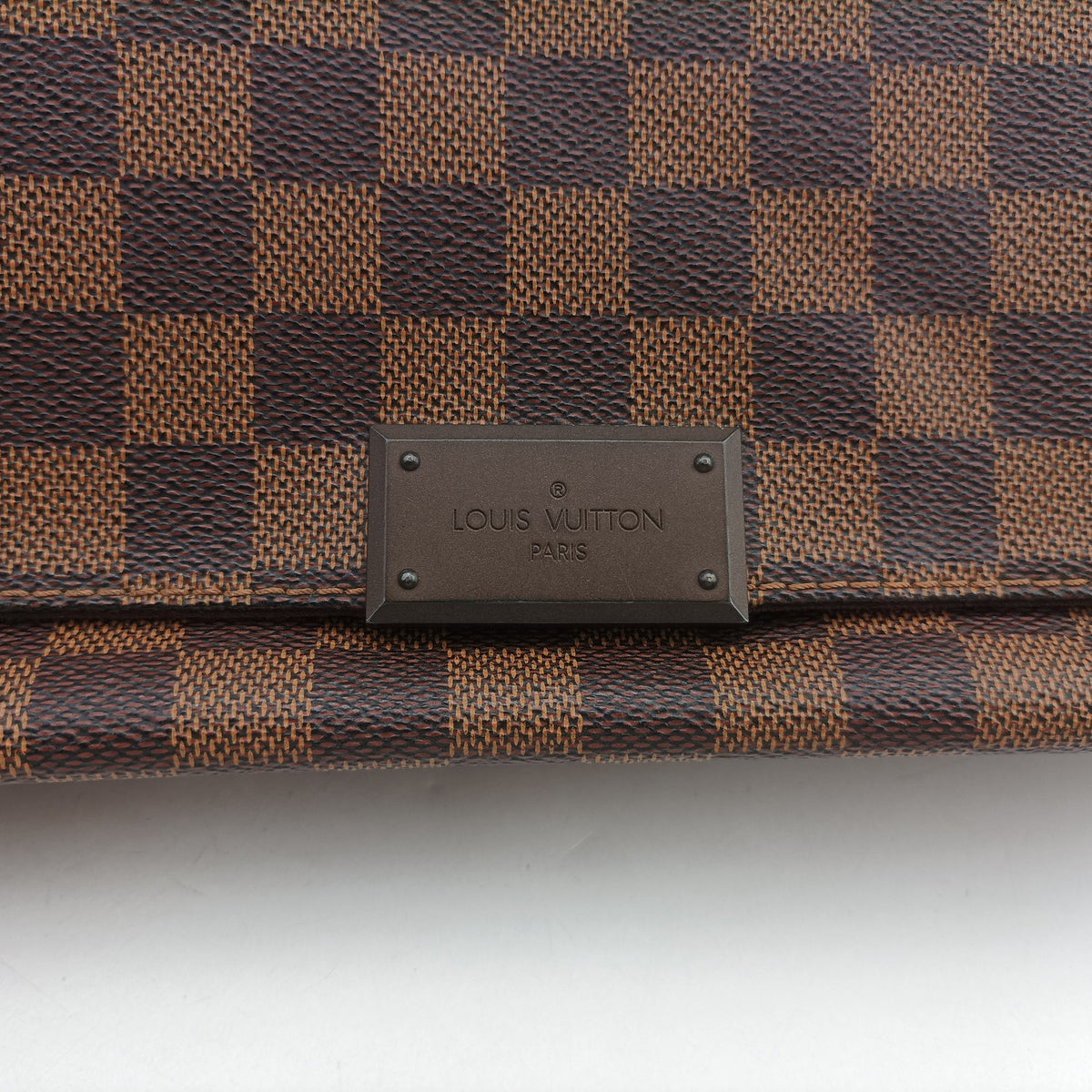 Pre-owned Louis Vuitton DISTRICT MM EBENE Damier Canvas N41212 shoulderbag | stylenewstar