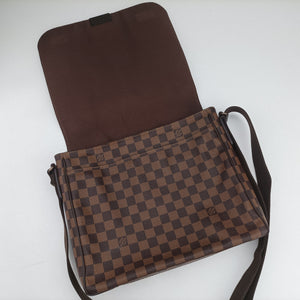 Pre-owned Louis Vuitton DISTRICT MM EBENE Damier Canvas N41212 shoulderbag | stylenewstar