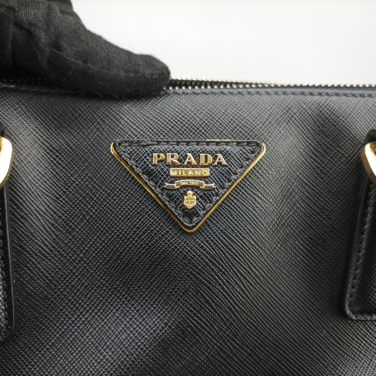 Secondhand Prada Galleria Black SAFFIANO Leather BN2274 shoulderbag | stylenewstar