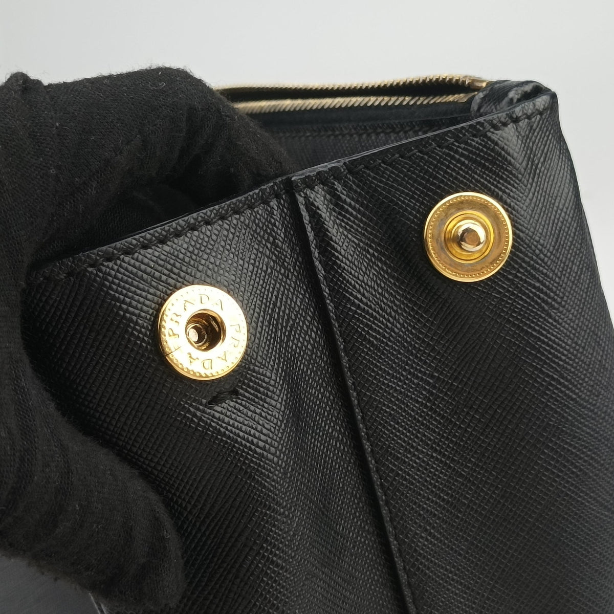 Secondhand Prada Galleria Black SAFFIANO Leather BN2274 shoulderbag | stylenewstar