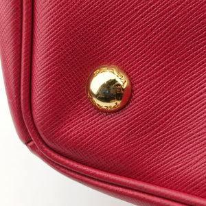 Pre-owned Prada Galleria Red SAFFIANO Leather BN1786 handbag | stylenewstar