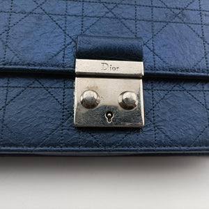 Secondhand Christian Dior new lock Blue Leather  shoulderbag | stylenewstar