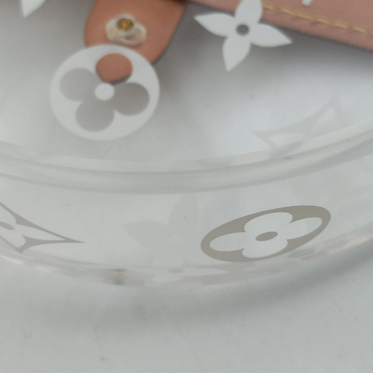 Vintage Louis Vuitton Box Scott Transparent Monogram Plexiglass  clutchbag | stylenewstar