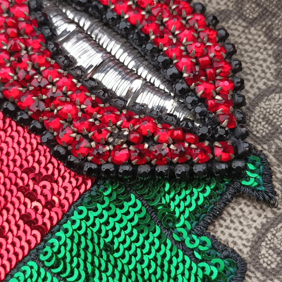 Pre-owned Gucci GG Supreme Sequins Beige×Pink×Multicolor PVC coated canvas×Leather 427631 backpack/rucksack | stylenewstar