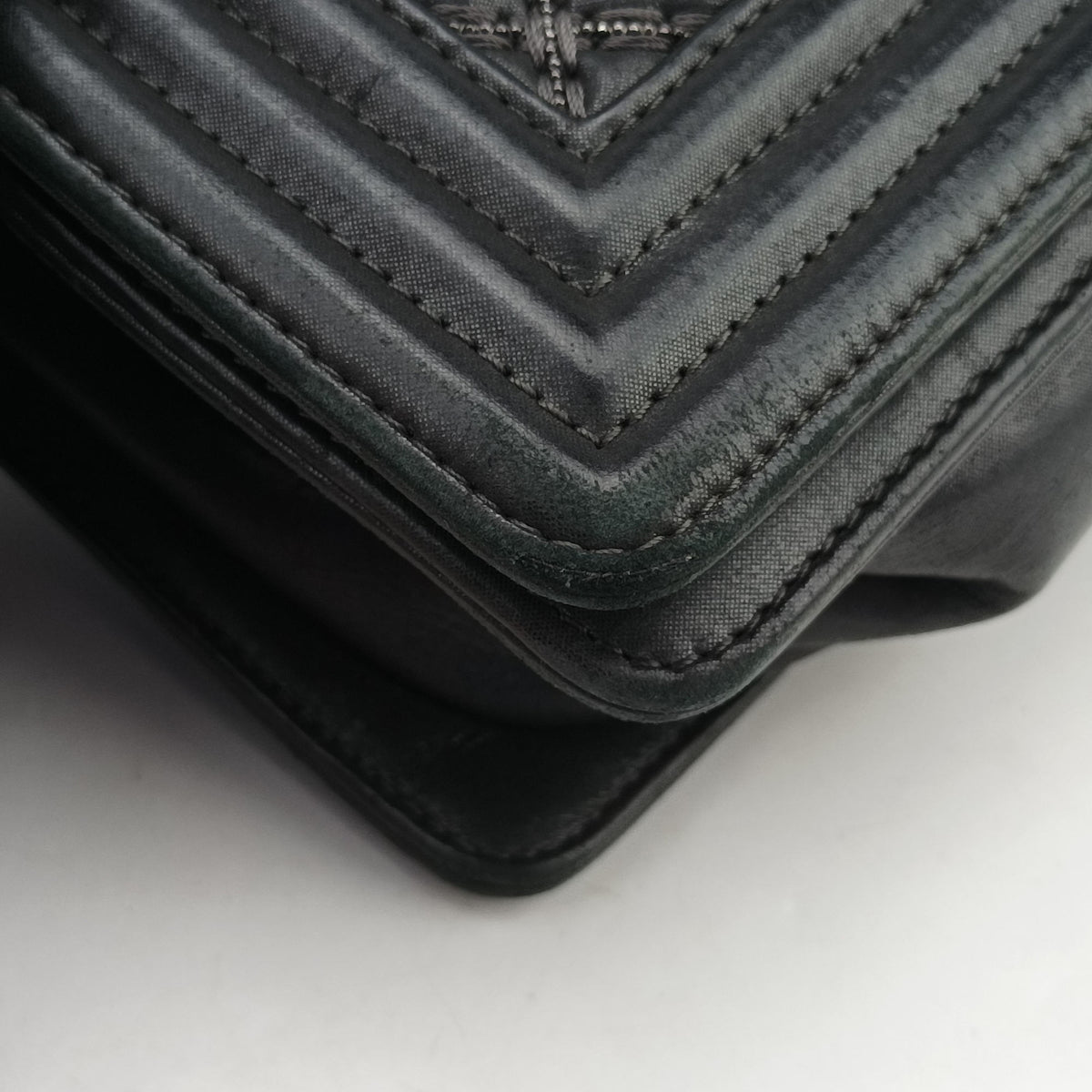 Pre-owned Chanel BOY CHANEL Black Leather A67086 shoulderbag | stylenewstar