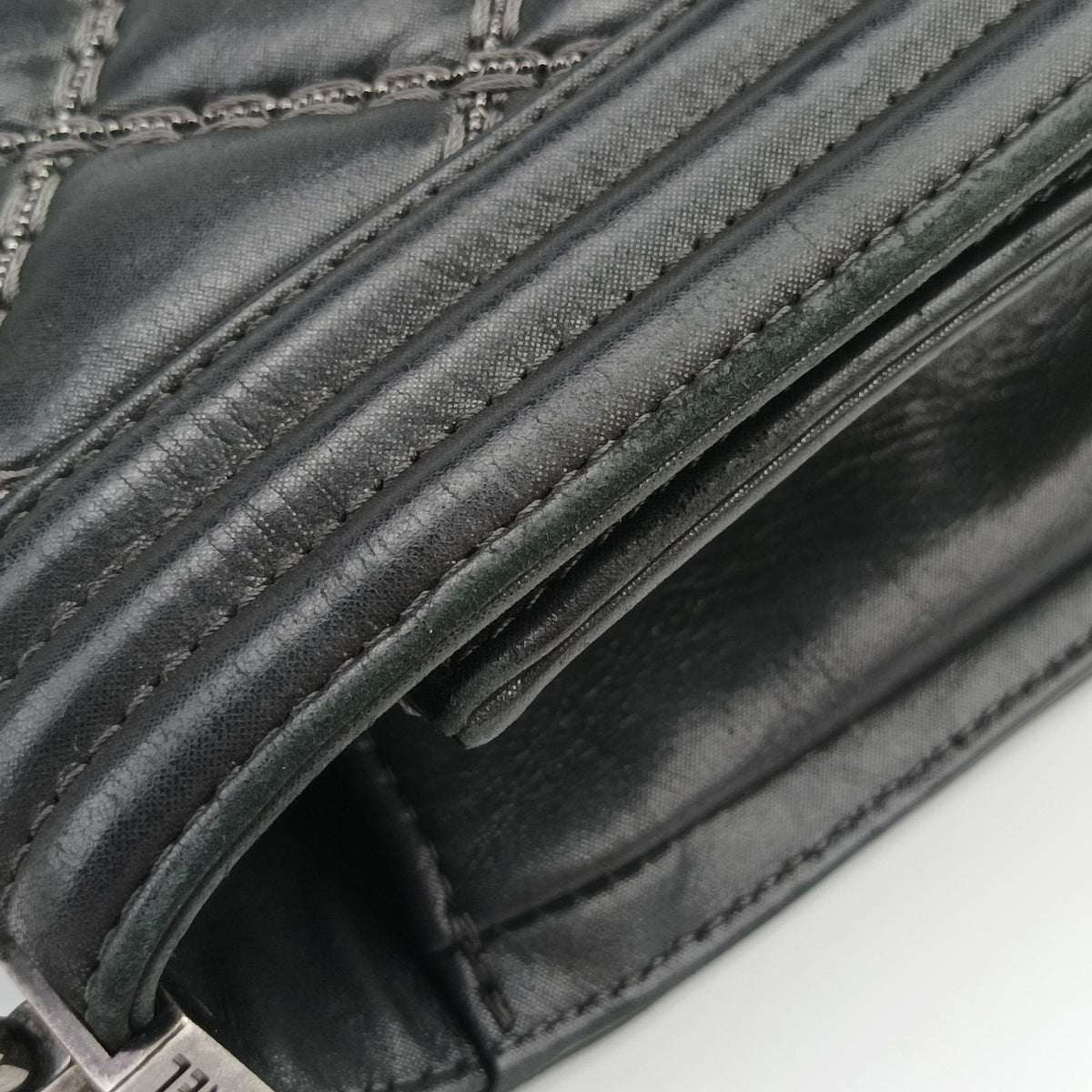Pre-owned Chanel BOY CHANEL Black Leather A67086 shoulderbag | stylenewstar