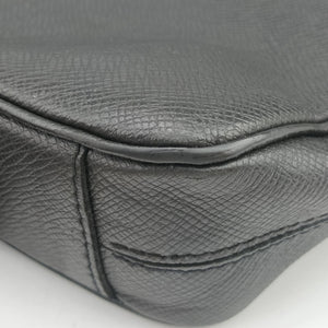 Pre-owned Louis Vuitton Port Document Voyage PM black Taiga M33412 businessbag | stylenewstar