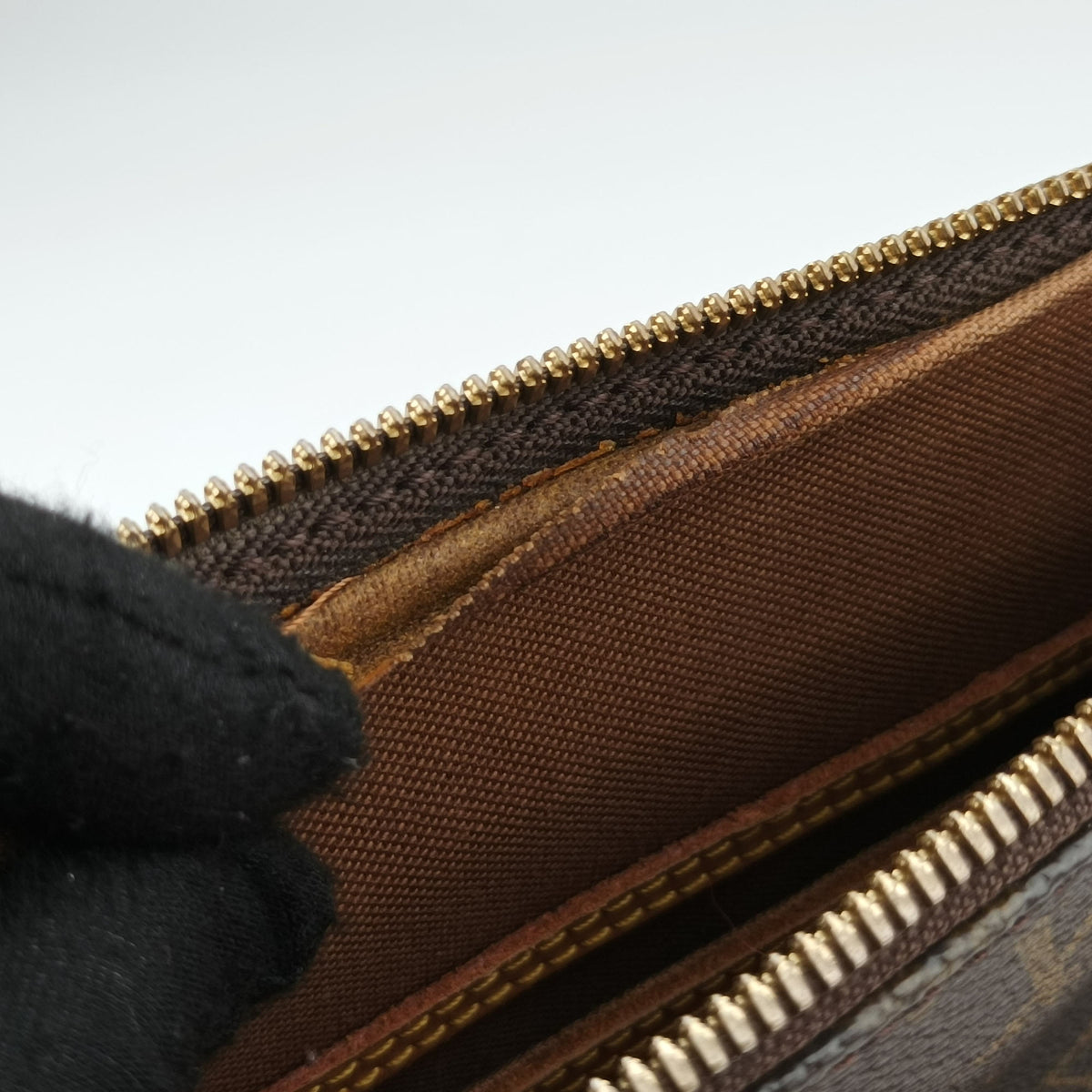 Secondhand Louis Vuitton Alma PM Brown Monogram Canvas M53151 handbag | stylenewstar
