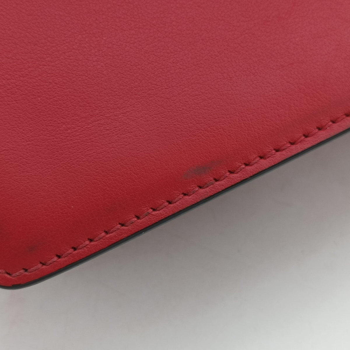 Secondhand Prada Cahier Red x Black Leather 1BD045 shoulderbag | stylenewstar