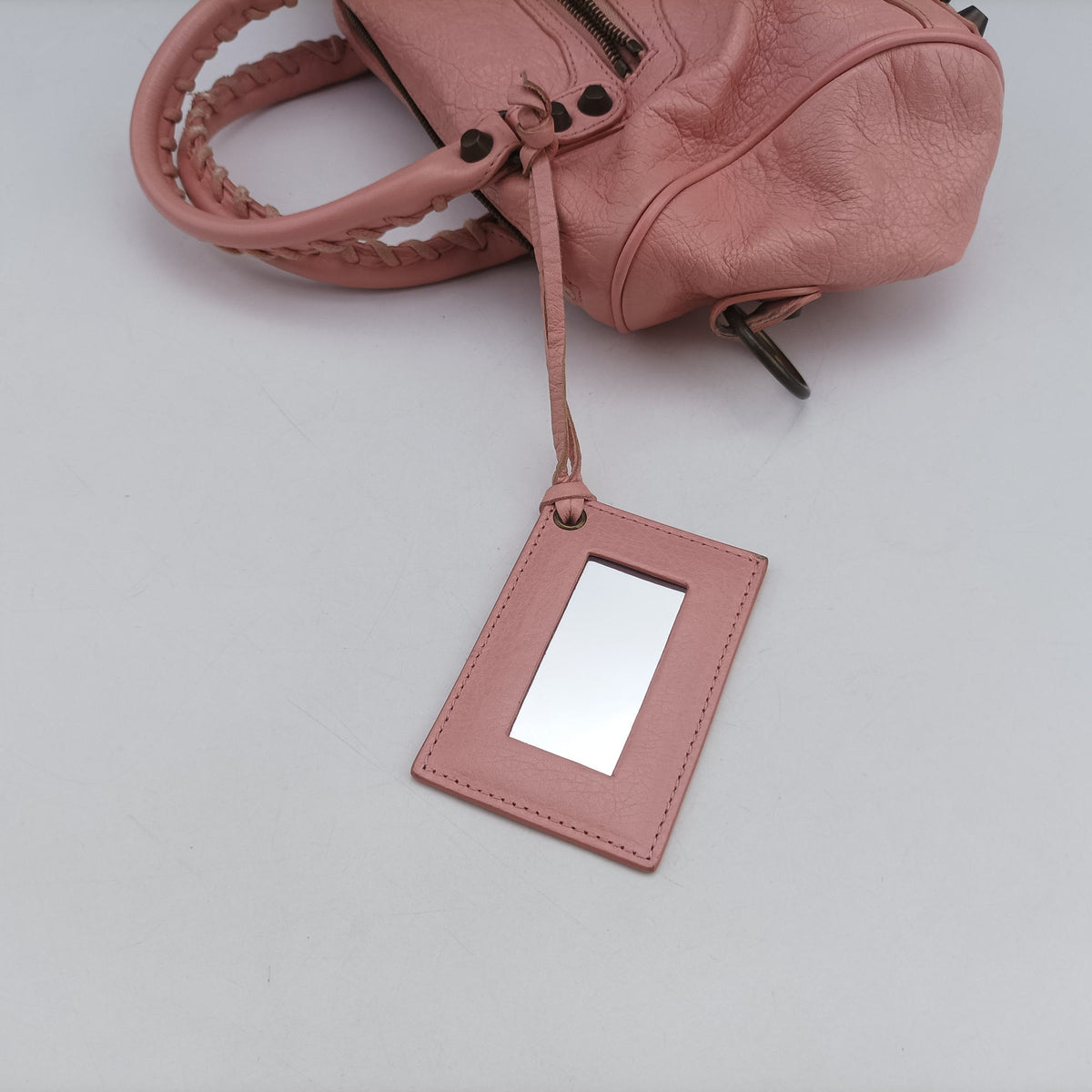Pre-owned Balenciaga Mini Twiggy Pink lambskin  shoulderbag | stylenewstar