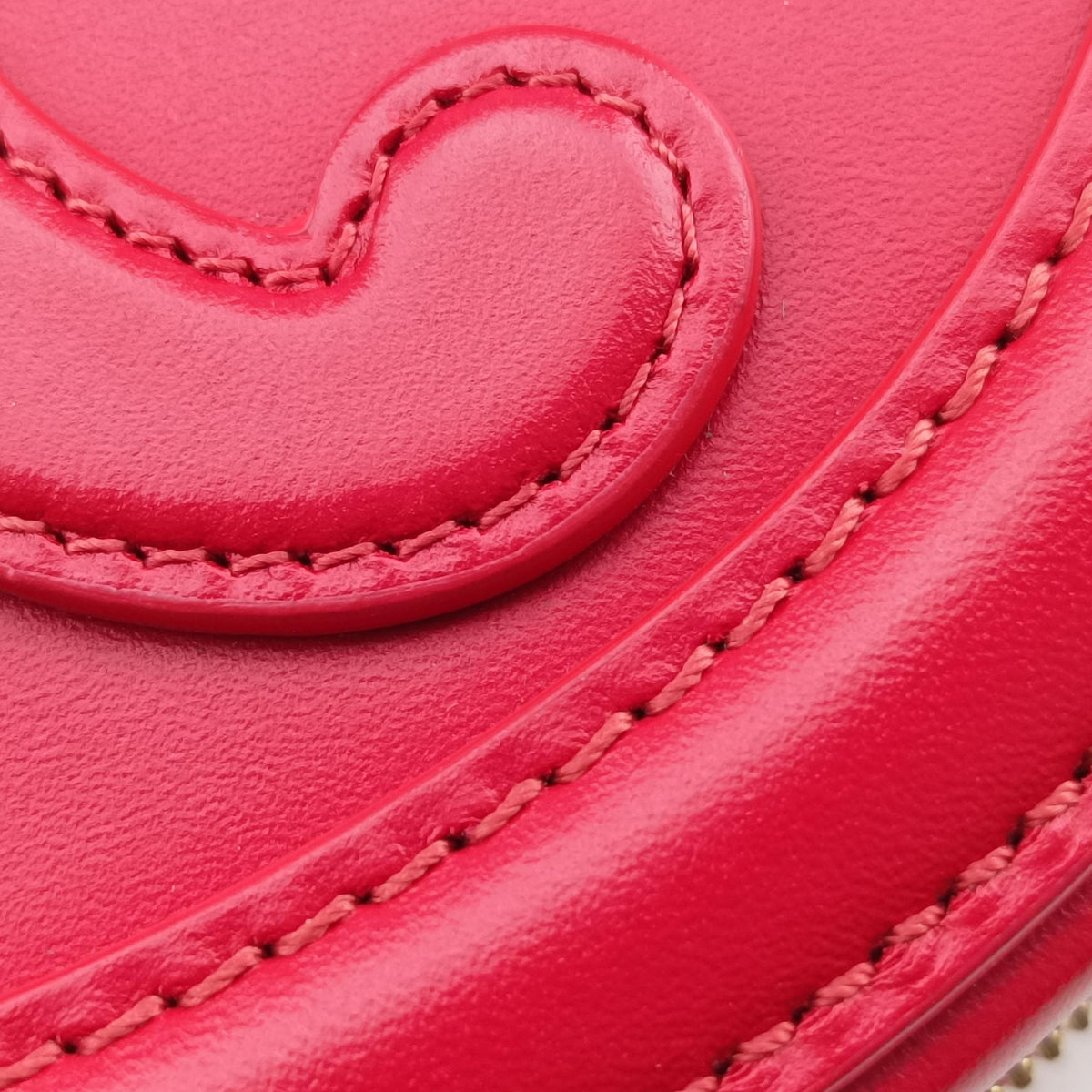 Pre-owned Celine Oval Purse Cuir Triomphe Red Leather  crossbodybag | stylenewstar