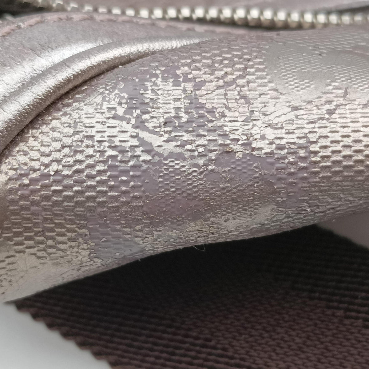 Pre-owned Gucci GG Imprime Golden PVC-coated canvas 233269 bum bag/waist bag | stylenewstar