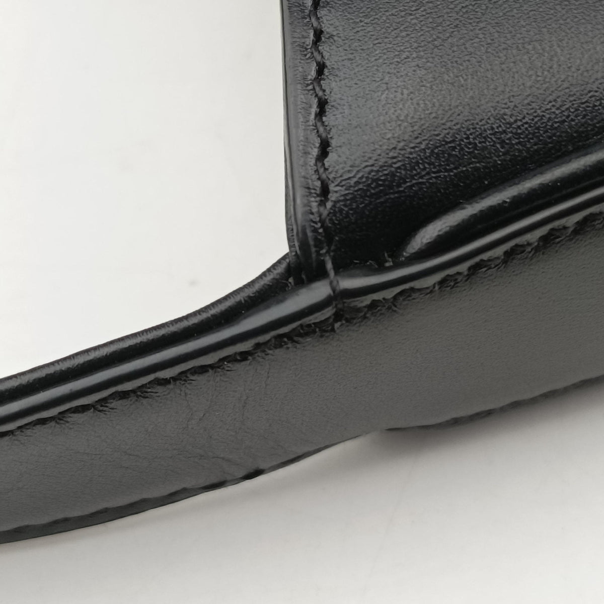 Secondhand Yves Saint Laurent LE 5 a 7 Hobo Black Leather 710318 handbag | stylenewstar