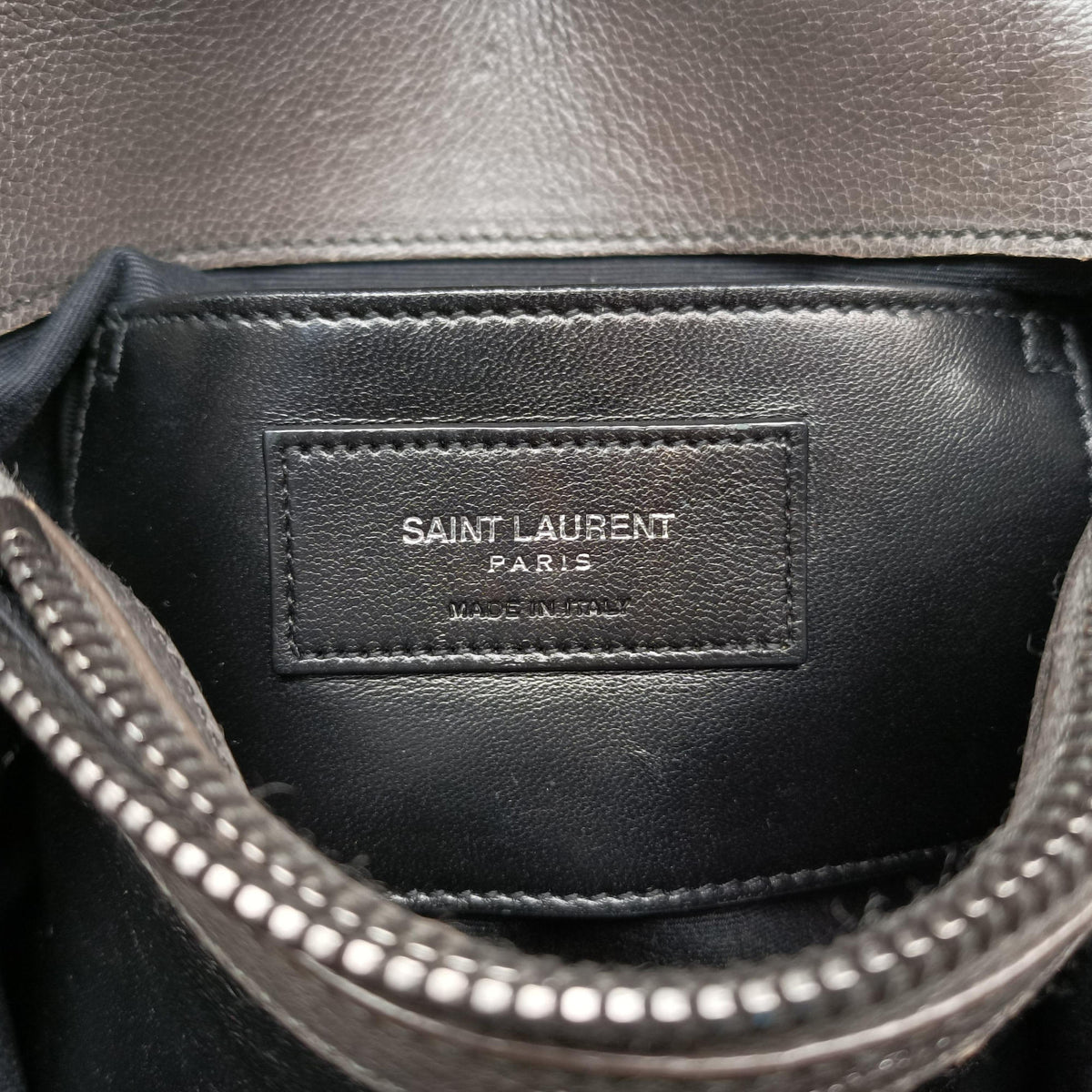 Pre-owned Yves Saint Laurent COLLEGE Grey Leather 428056 shoulderbag | stylenewstar