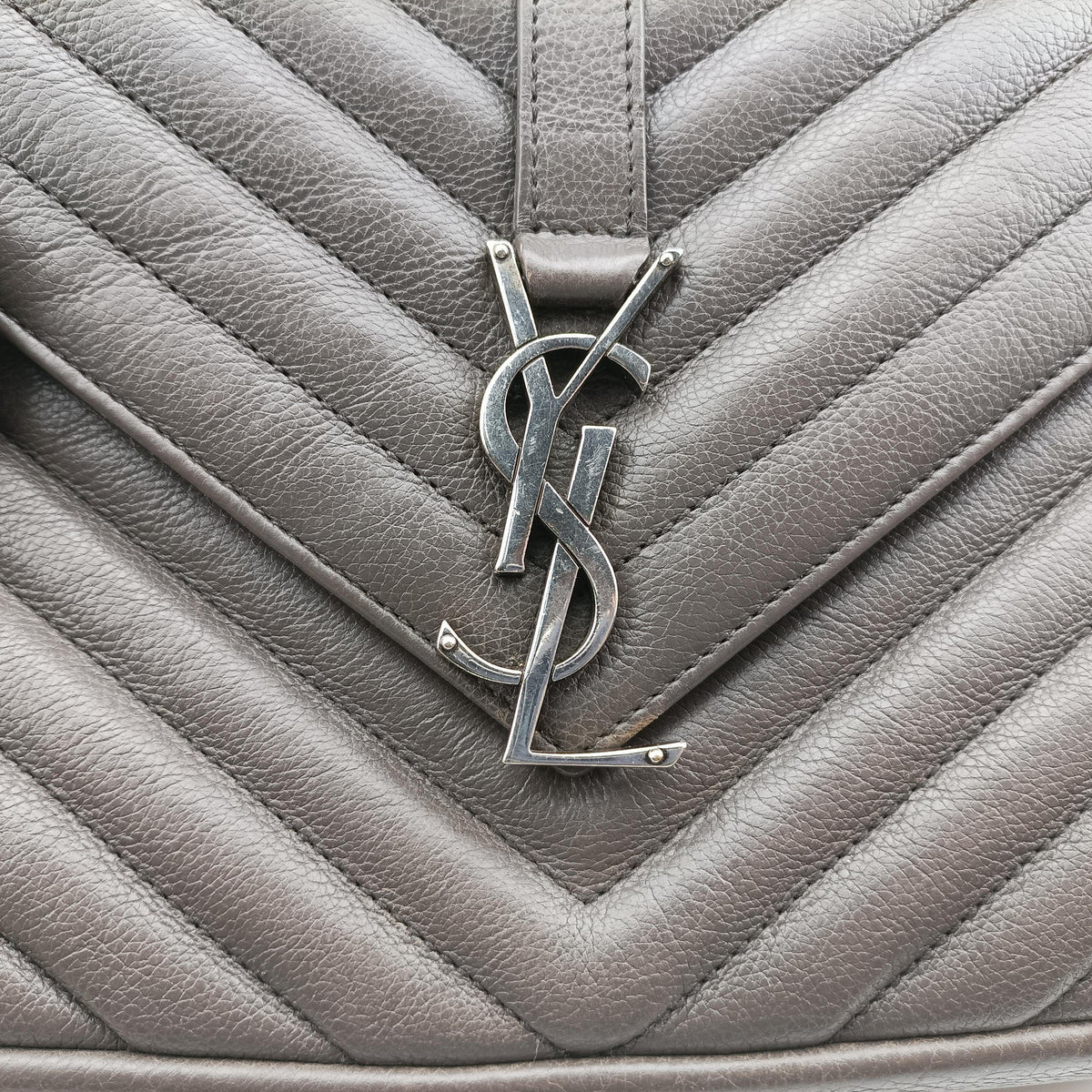 Pre-owned Yves Saint Laurent COLLEGE Grey Leather 428056 shoulderbag | stylenewstar