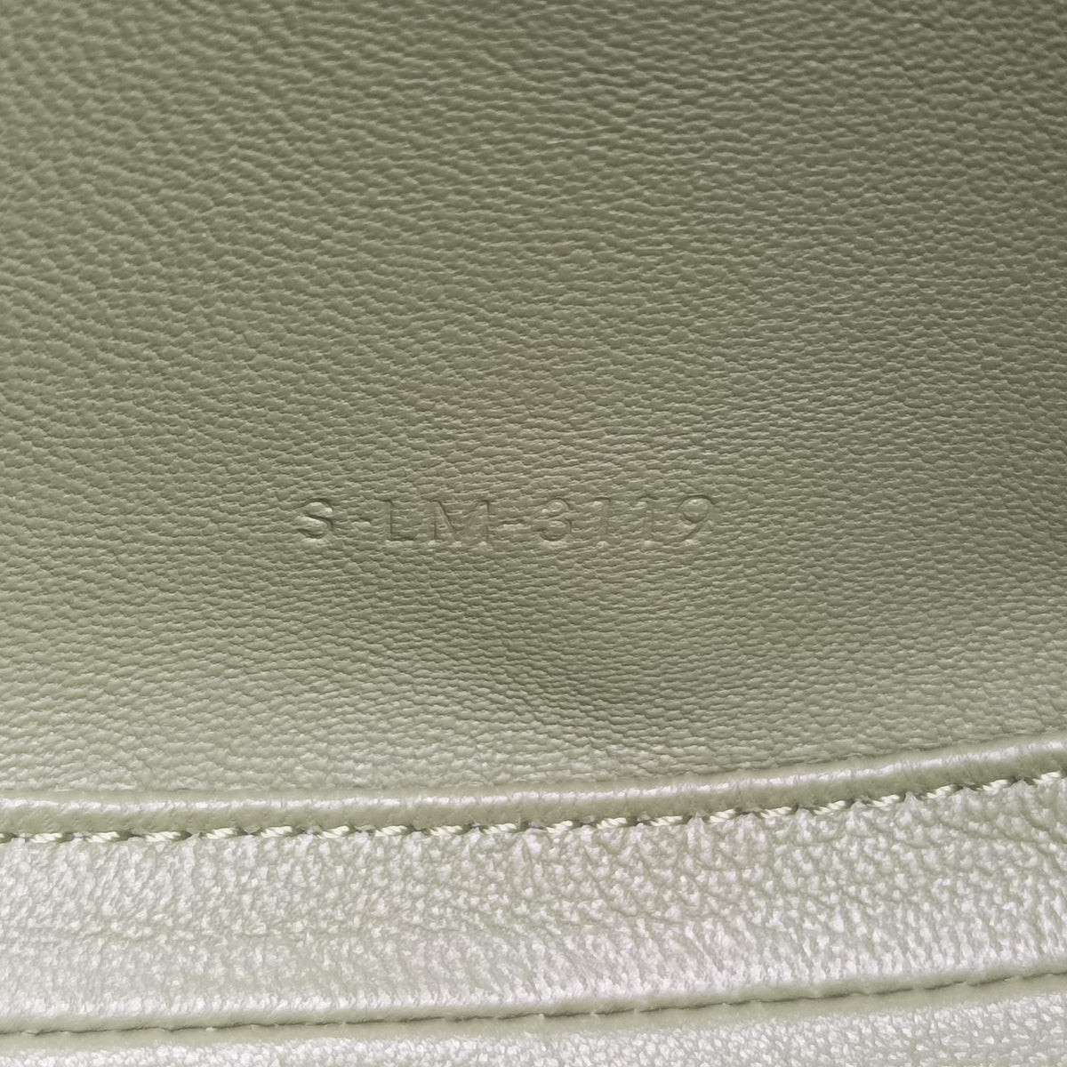 Pre-owned Celine Besace 16 Small Green Leather W-SL-2 shoulderbag | stylenewstar