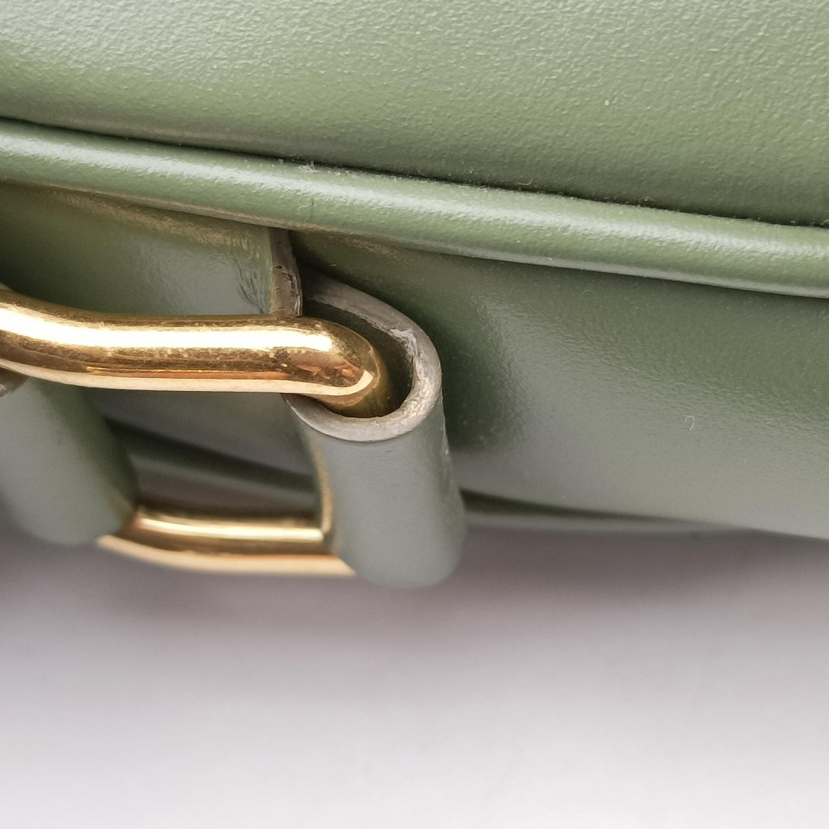 Pre-owned Celine Besace 16 Small Green Leather W-SL-2 shoulderbag | stylenewstar