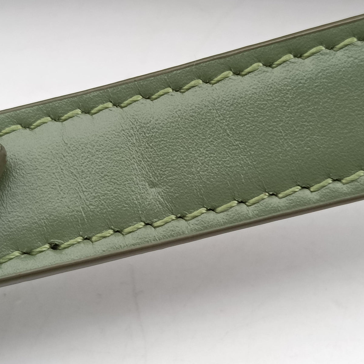 Pre-owned Celine Besace 16 Small Green Leather W-SL-2 shoulderbag | stylenewstar