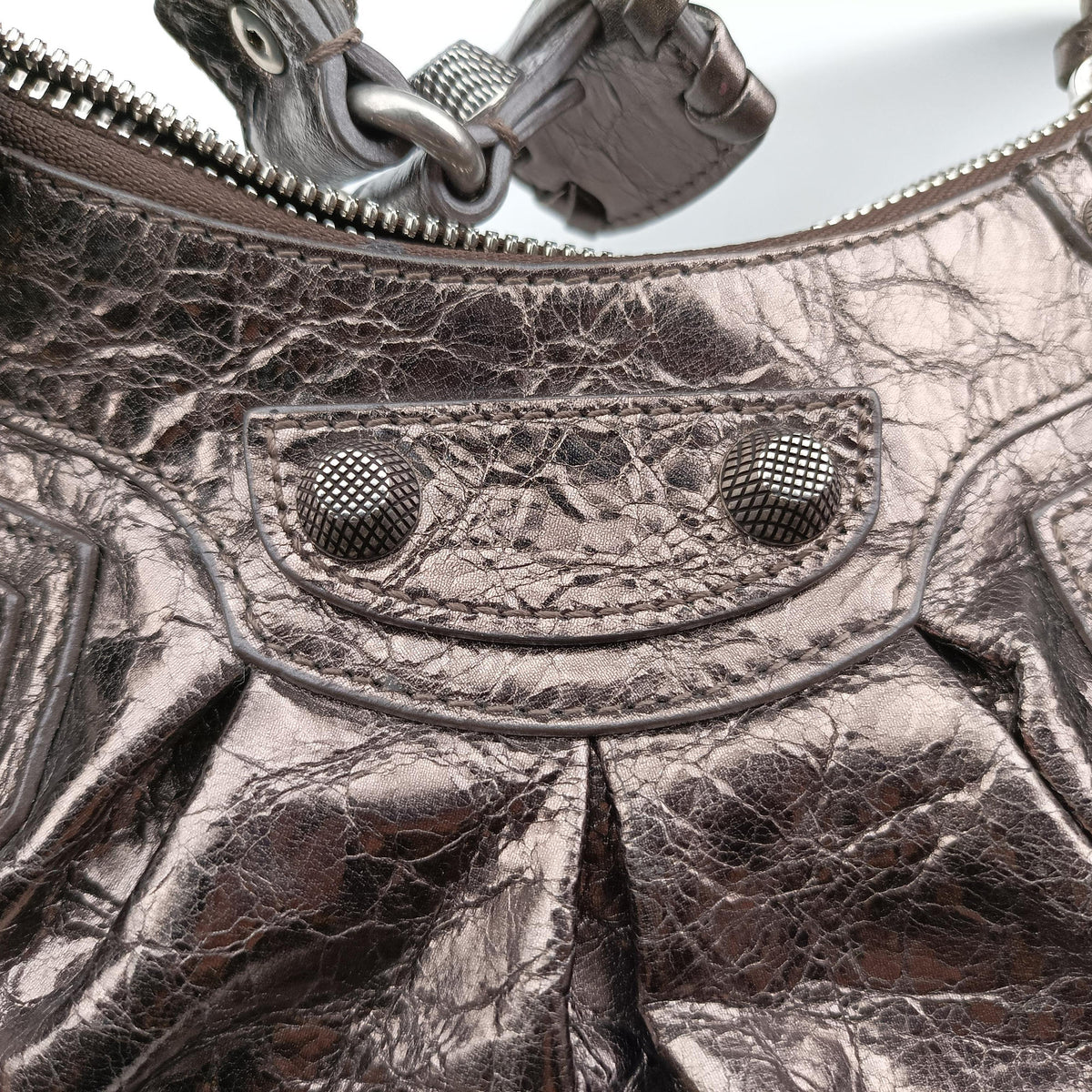 Pre-owned Balenciaga Le Cagole Silver lambskin  shoulderbag | stylenewstar