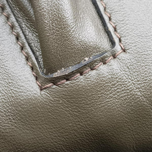 Pre-owned Prada Triangle logo Green Leather BZ032L backpack/rucksack | stylenewstar