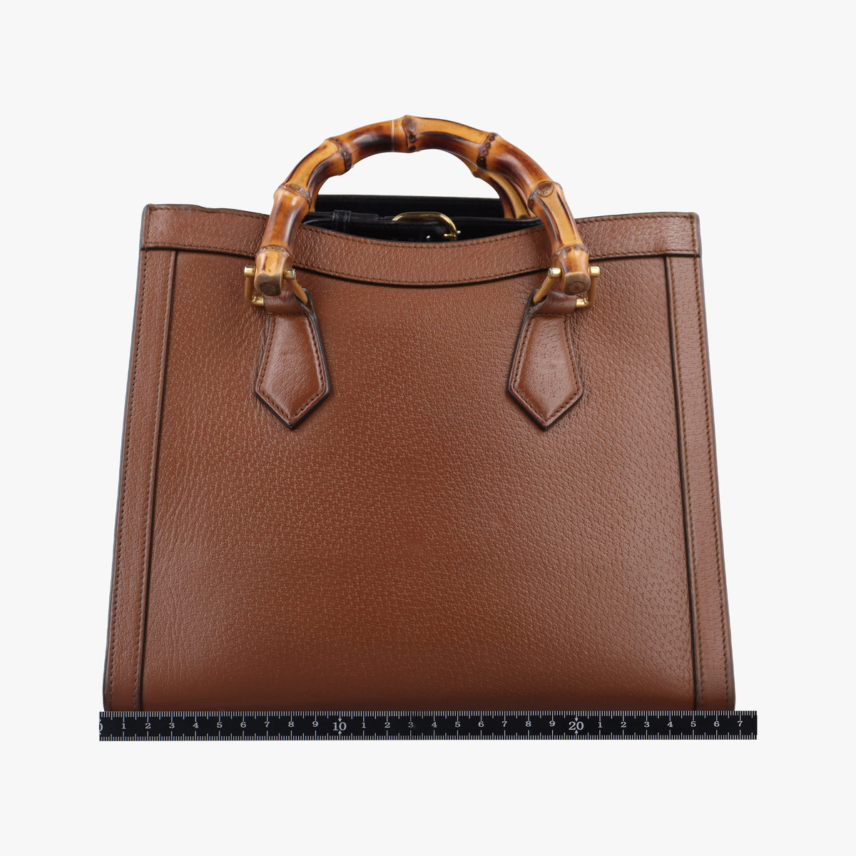 Pre-owned Gucci Diana Brown leather 702721 shoulderbag | stylenewstar
