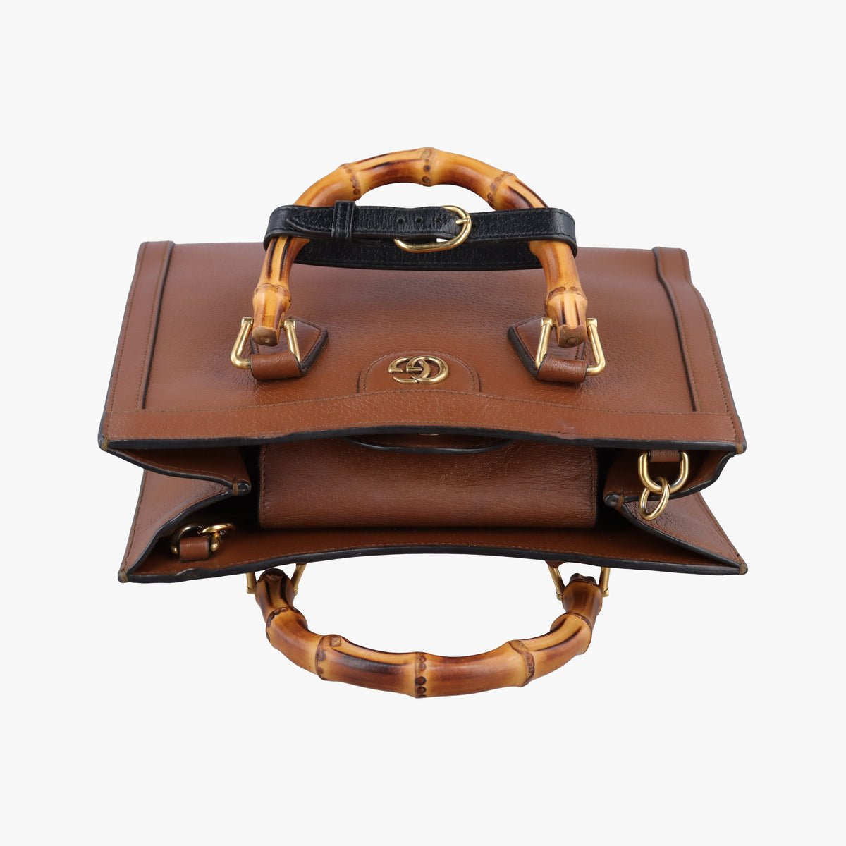 Pre-owned Gucci Diana Brown leather 702721 shoulderbag | stylenewstar