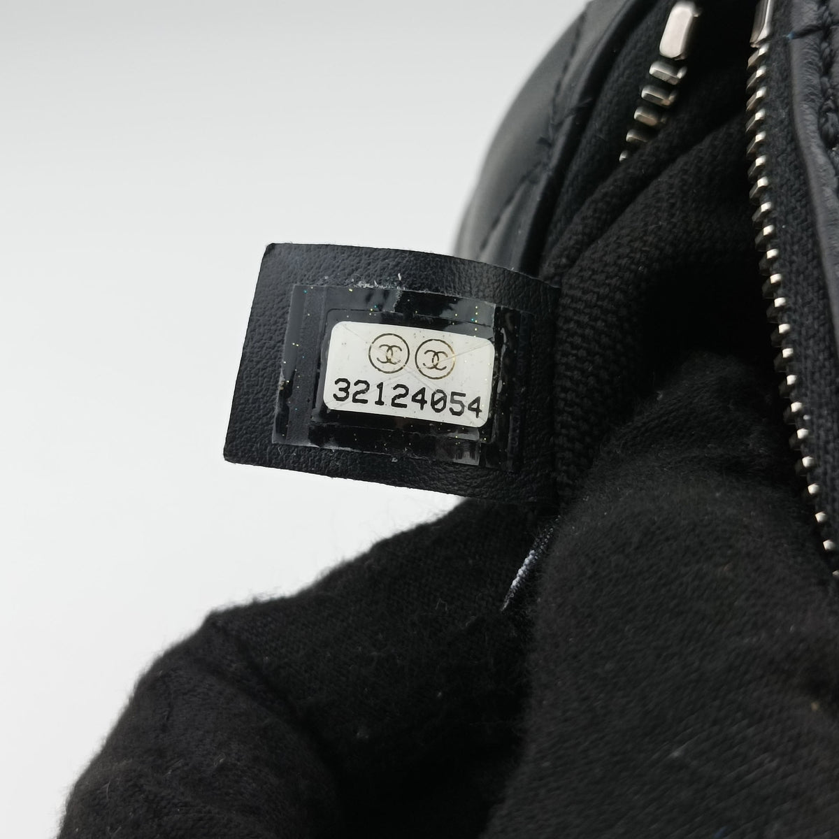 Pre-owned Chanel Uniform Black Leather  bum bag/waist bag | stylenewstar
