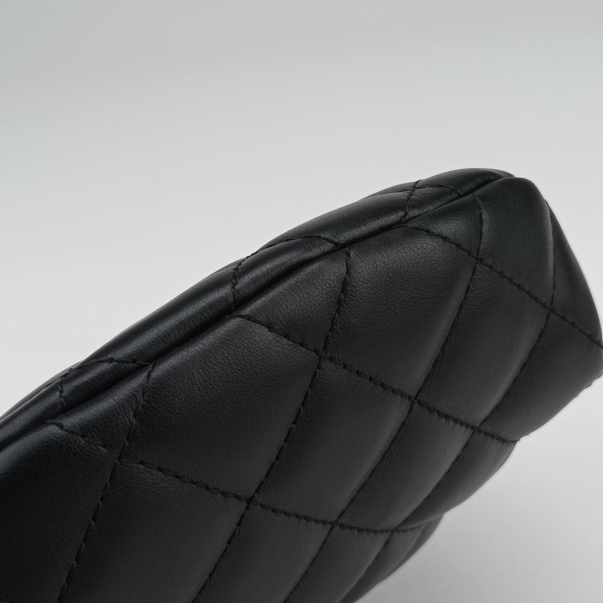 Pre-owned Chanel Uniform Black Leather  bum bag/waist bag | stylenewstar