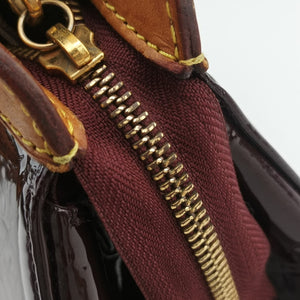 Pre-owned Louis Vuitton Brea MM Amarante Vernis M91619 handbag | stylenewstar