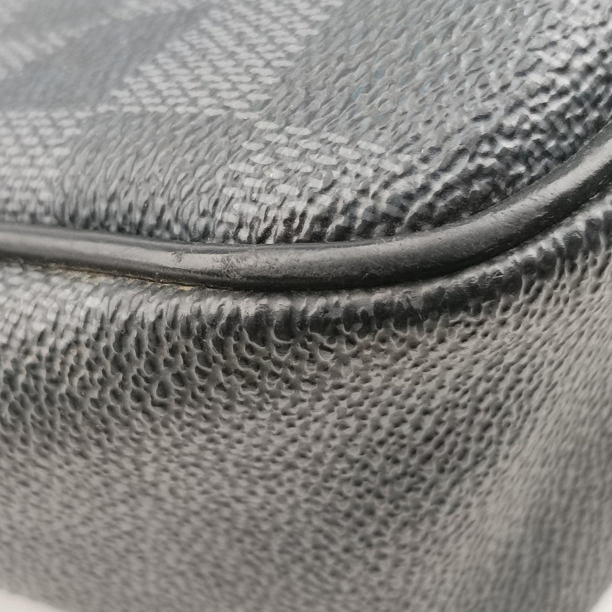 Pre-owned Louis Vuitton DANIEL MM Noir Damier Graphite N58029 shoulderbag | stylenewstar