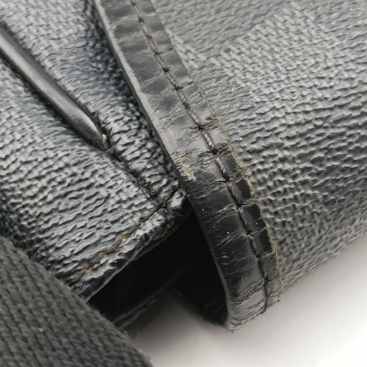 Pre-owned Louis Vuitton DANIEL MM Noir Damier Graphite N58029 shoulderbag | stylenewstar