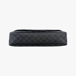 Pre-owned Louis Vuitton DANIEL MM Noir Damier Graphite N58029 shoulderbag | stylenewstar