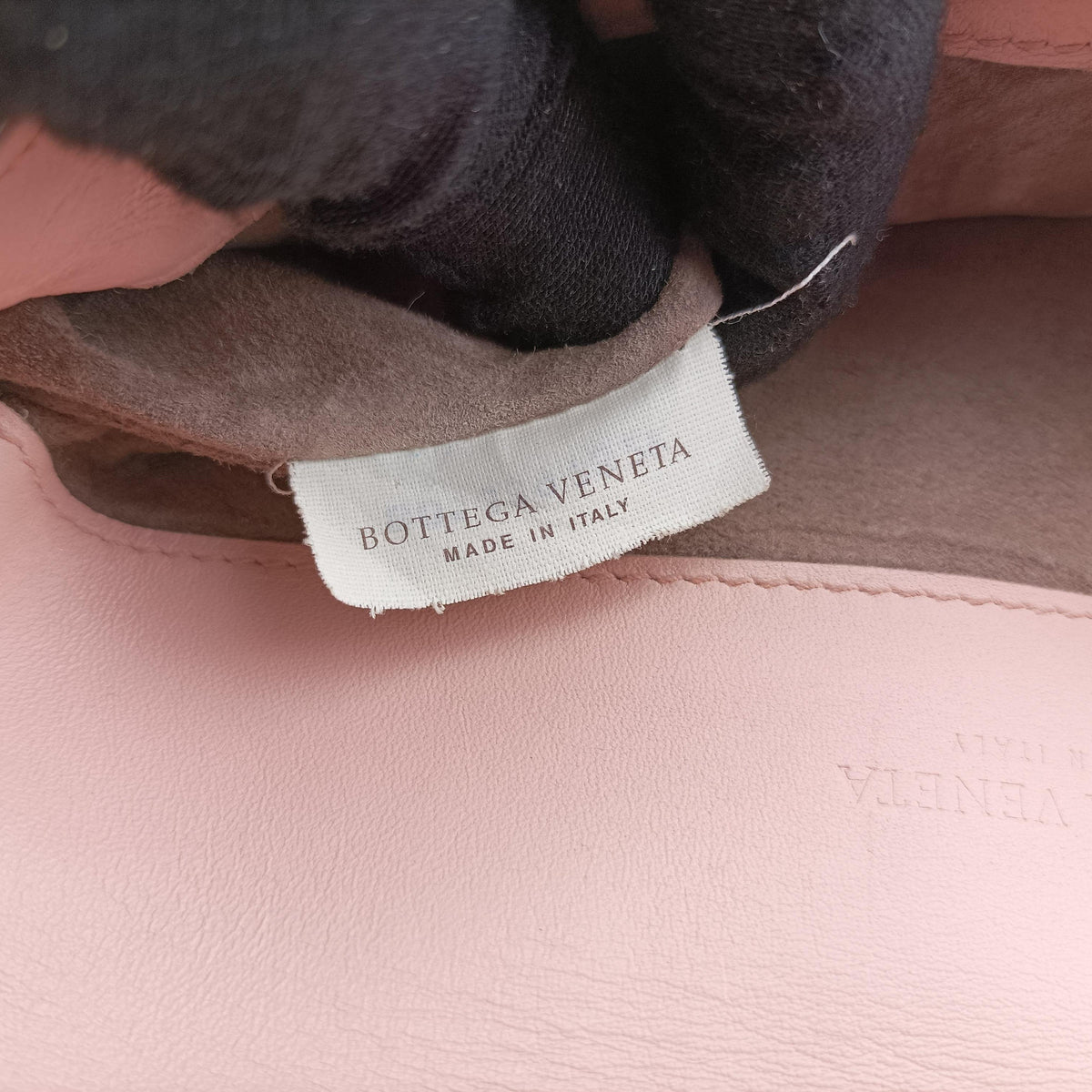 Vintage Bottega Veneta Intrecciato Nappa Rialto Pink lambskin  shoulderbag | stylenewstar