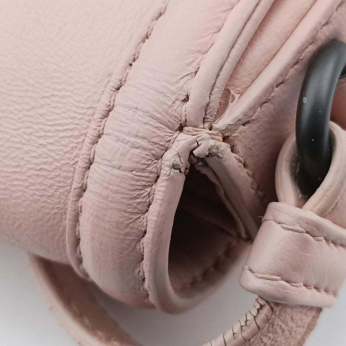 Vintage Bottega Veneta Intrecciato Nappa Rialto Pink lambskin  shoulderbag | stylenewstar