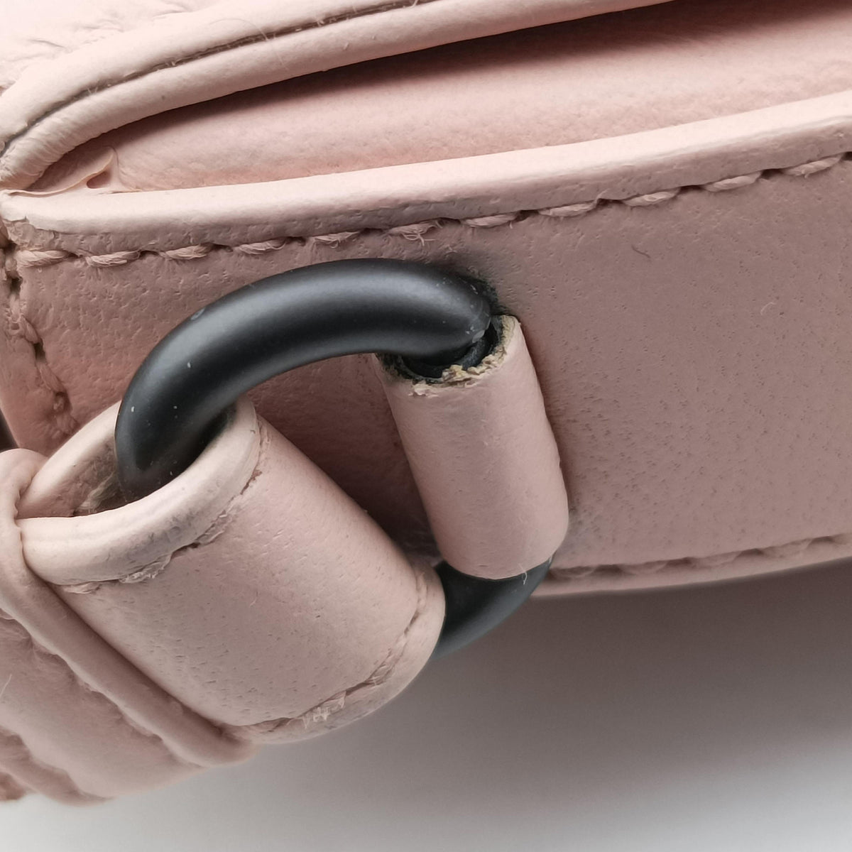 Vintage Bottega Veneta Intrecciato Nappa Rialto Pink lambskin  shoulderbag | stylenewstar