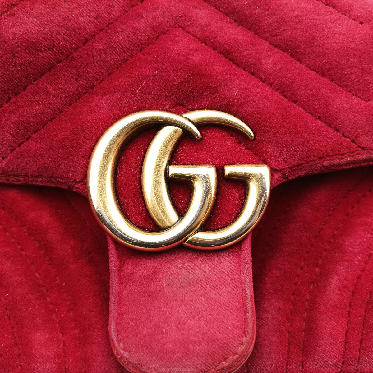Secondhand Gucci GG Marmont Red velour 446744 shoulderbag | stylenewstar