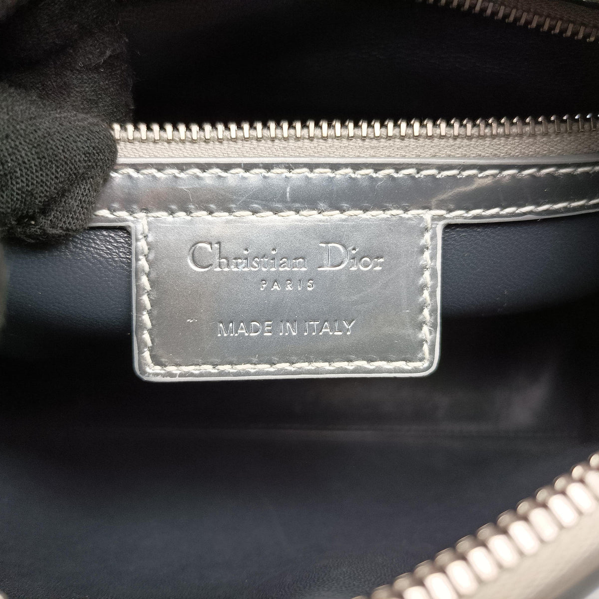 Pre-owned Christian Dior Lady Dior Silver Patent  shoulderbag | stylenewstar